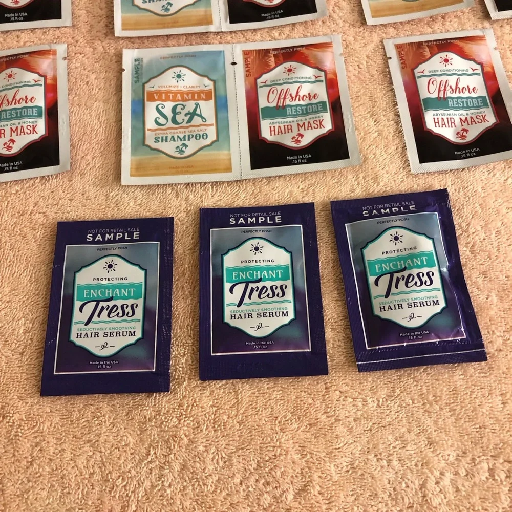 Lot of 14 Perfectly Posh Vitamin Sea Shampoo Off Shore & Enchantress Samples